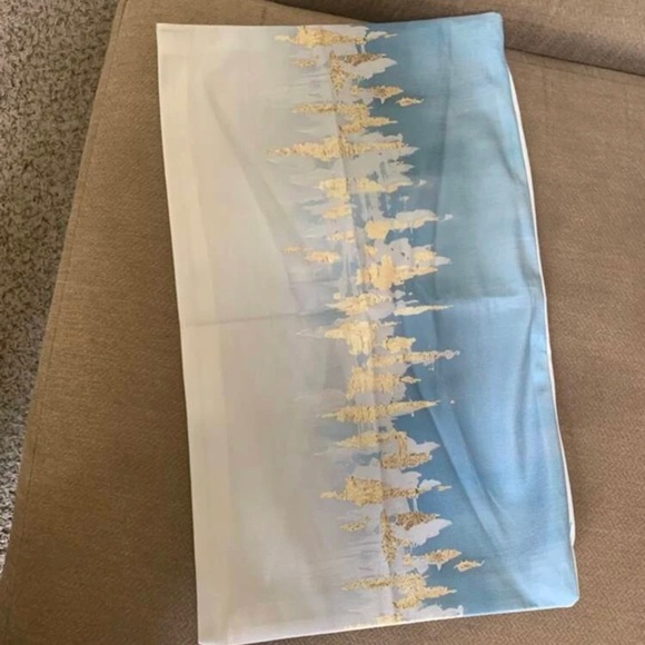 💐🔵Set of 2 - Abstract Pattern Cushion Covers Without Filler - Picture 8 of 10